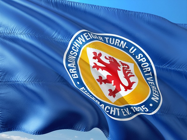 随着本赛季 随着本赛季